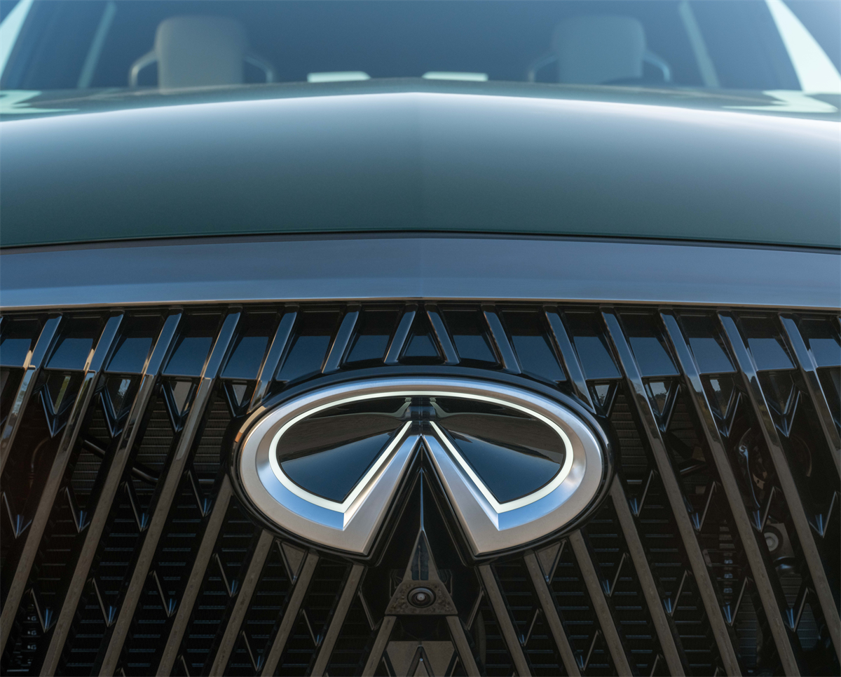 2026 INFINITI QX60 front grille