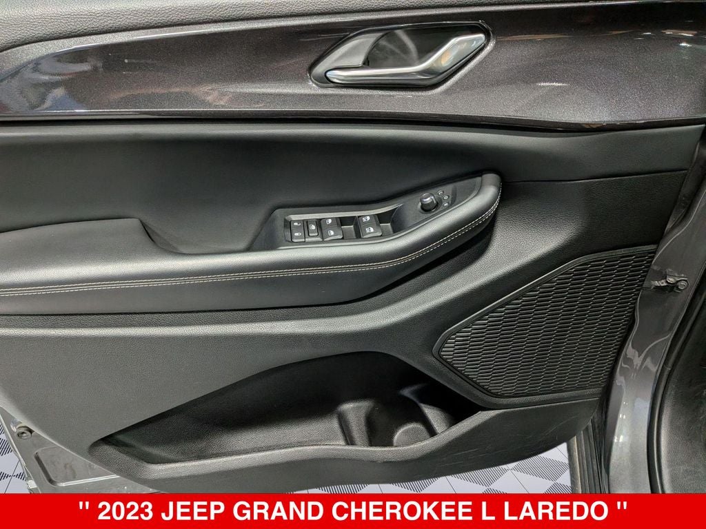 2023 Jeep Grand Cherokee L Laredo