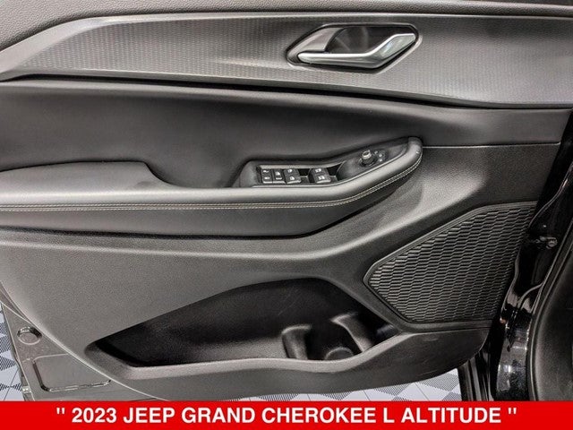 2023 Jeep Grand Cherokee L Altitude