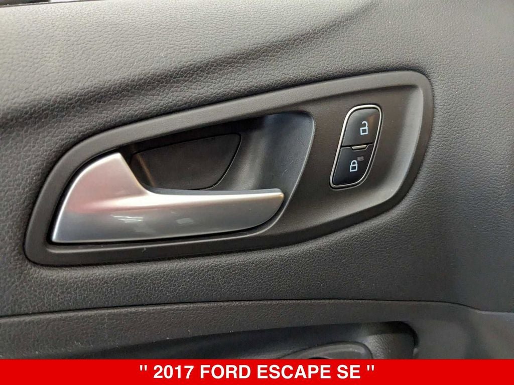 2017 Ford Escape SE
