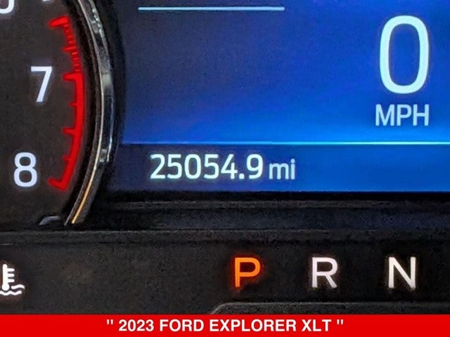 2023 Ford Explorer XLT