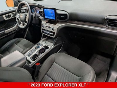 2023 Ford Explorer XLT