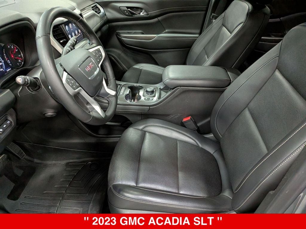 2023 GMC Acadia SLT