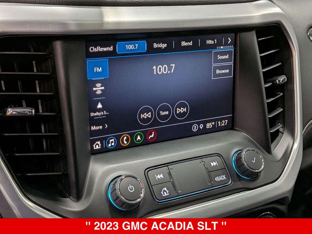 2023 GMC Acadia SLT