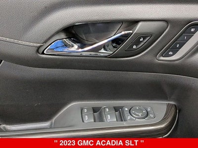 2023 GMC Acadia SLT