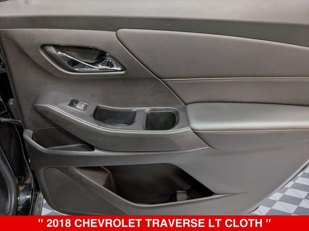 2018 Chevrolet Traverse LT Cloth w/1LT