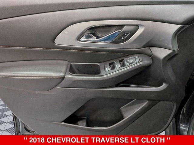 2018 Chevrolet Traverse LT Cloth w/1LT