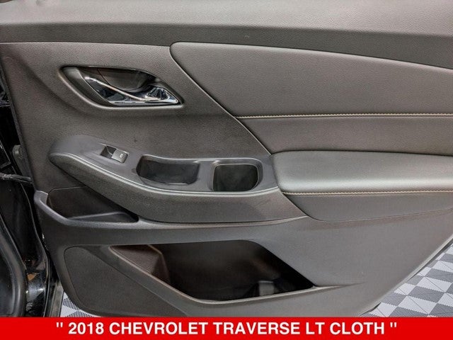 2018 Chevrolet Traverse LT Cloth w/1LT