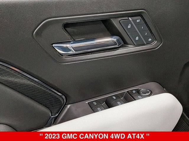 2023 GMC Canyon AT4X