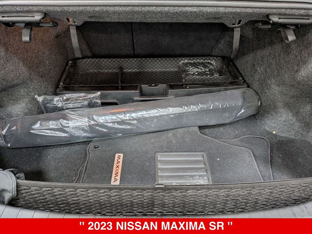 2023 Nissan Maxima SR