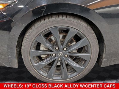 2023 Nissan Maxima SR