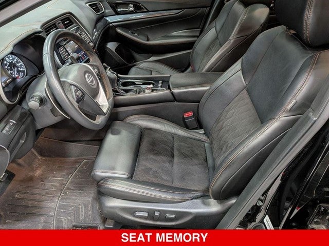 2023 Nissan Maxima SR
