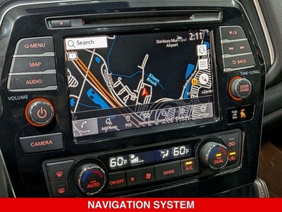 2023 Nissan Maxima SR