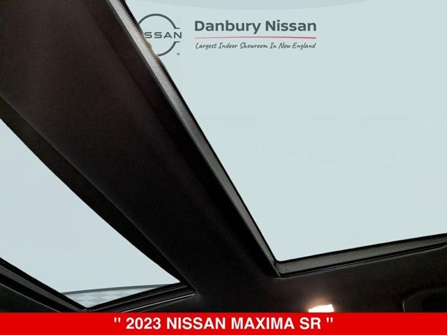2023 Nissan Maxima SR