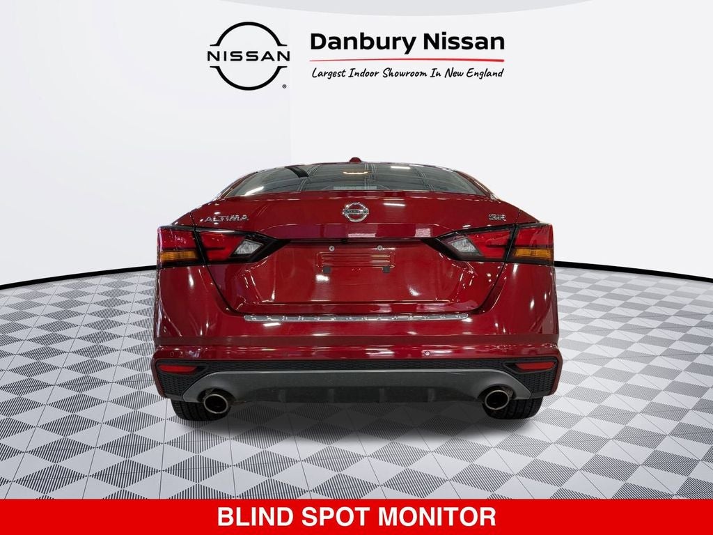 2022 Nissan Altima 2.5 SR