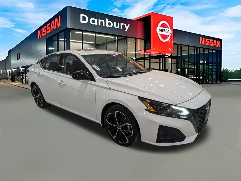 2023 Nissan Altima 2.5 SR