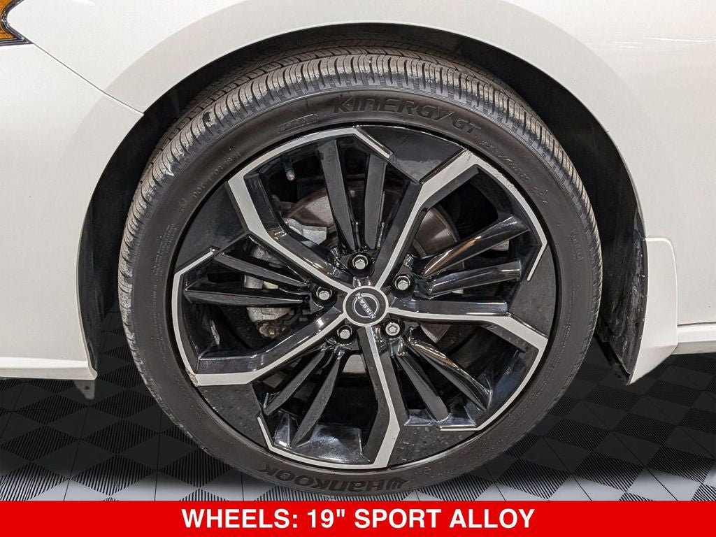 2023 Nissan Altima 2.5 SR