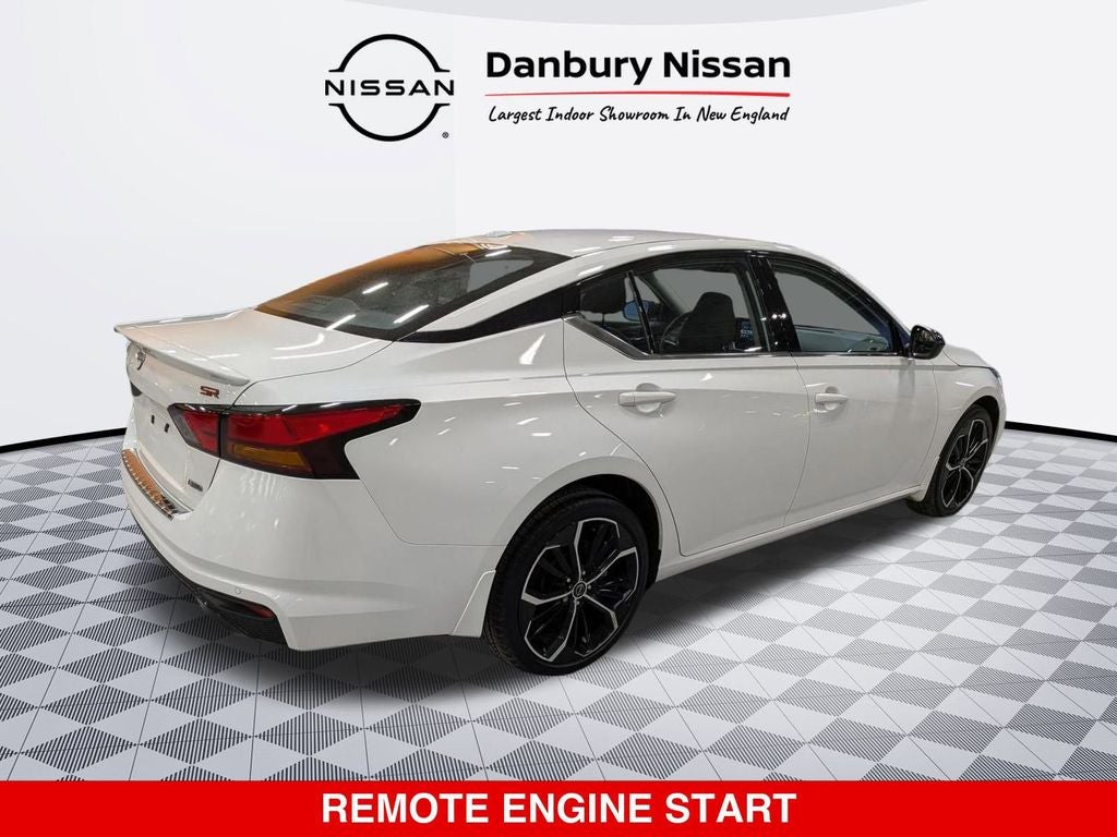 2023 Nissan Altima 2.5 SR