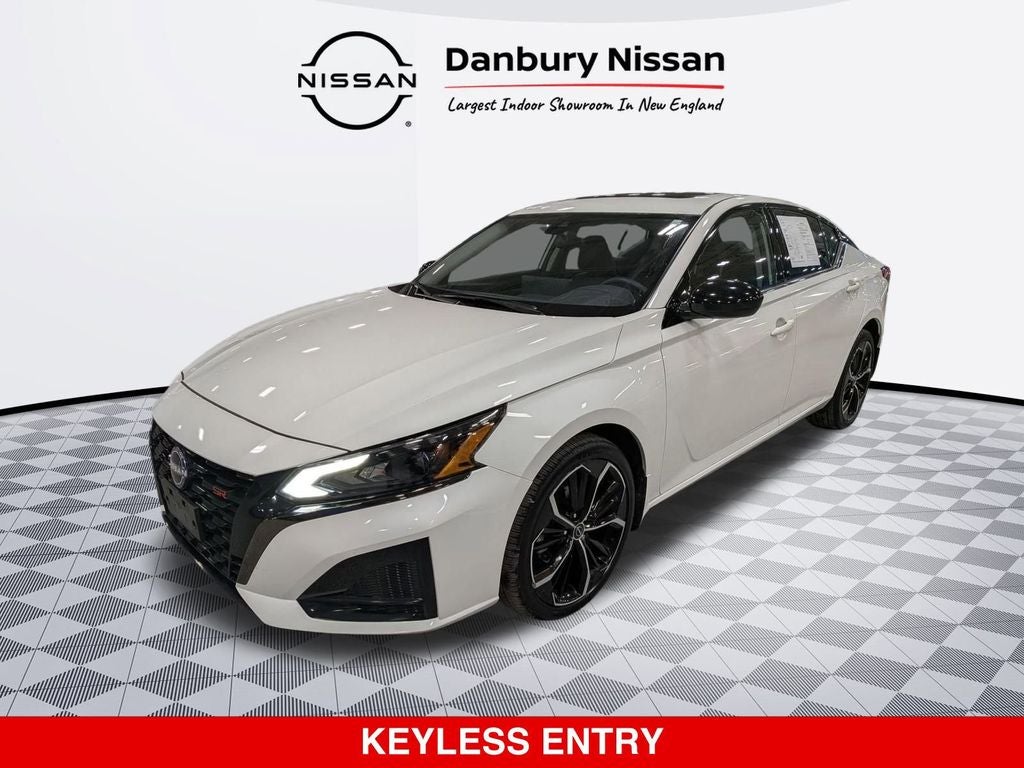 2023 Nissan Altima 2.5 SR