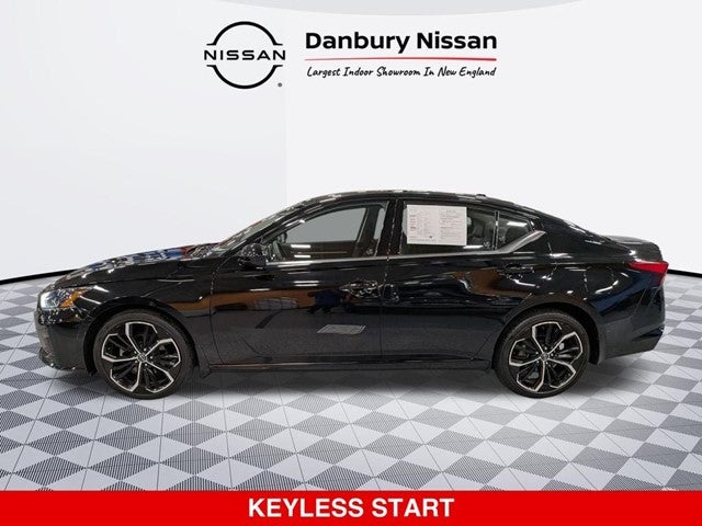 2023 Nissan Altima 2.5 SR
