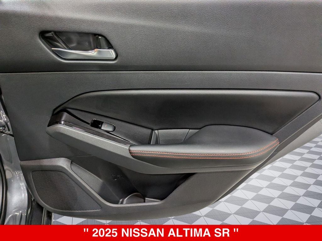 2025 Nissan Altima 2.5 SR