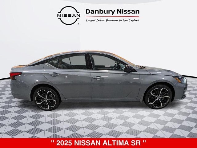 2025 Nissan Altima 2.5 SR