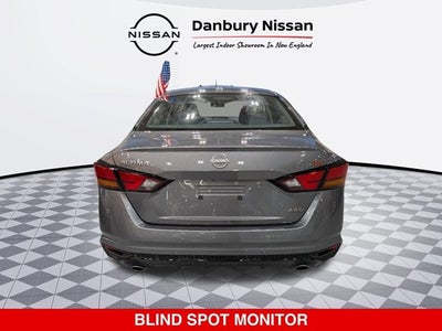 2025 Nissan Altima 2.5 SR