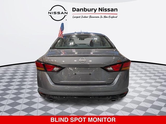 2025 Nissan Altima 2.5 SR