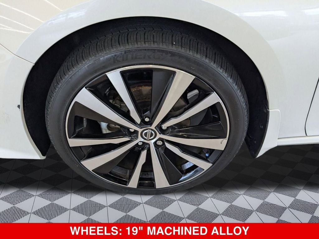 2022 Nissan Altima 2.5 Platinum