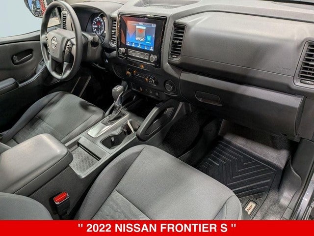 2022 Nissan Frontier S