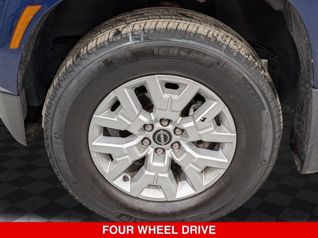 2022 Nissan Frontier SV