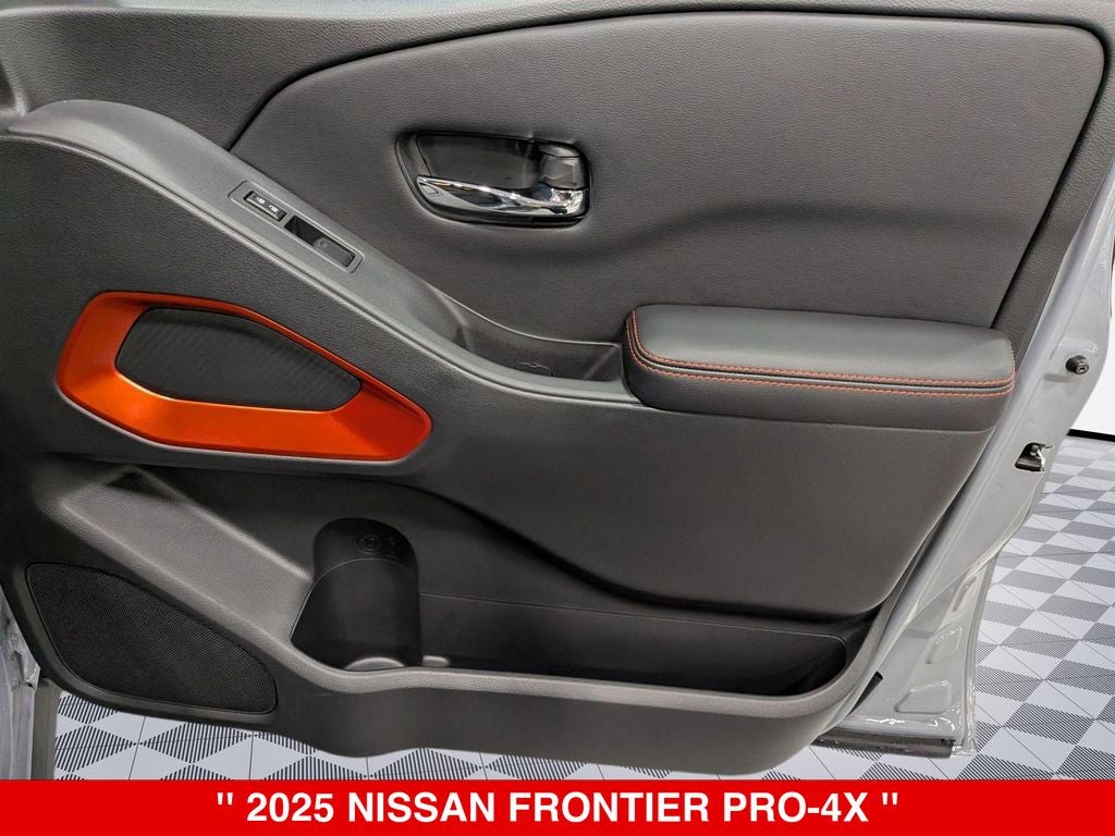 2025 Nissan Frontier PRO-4X