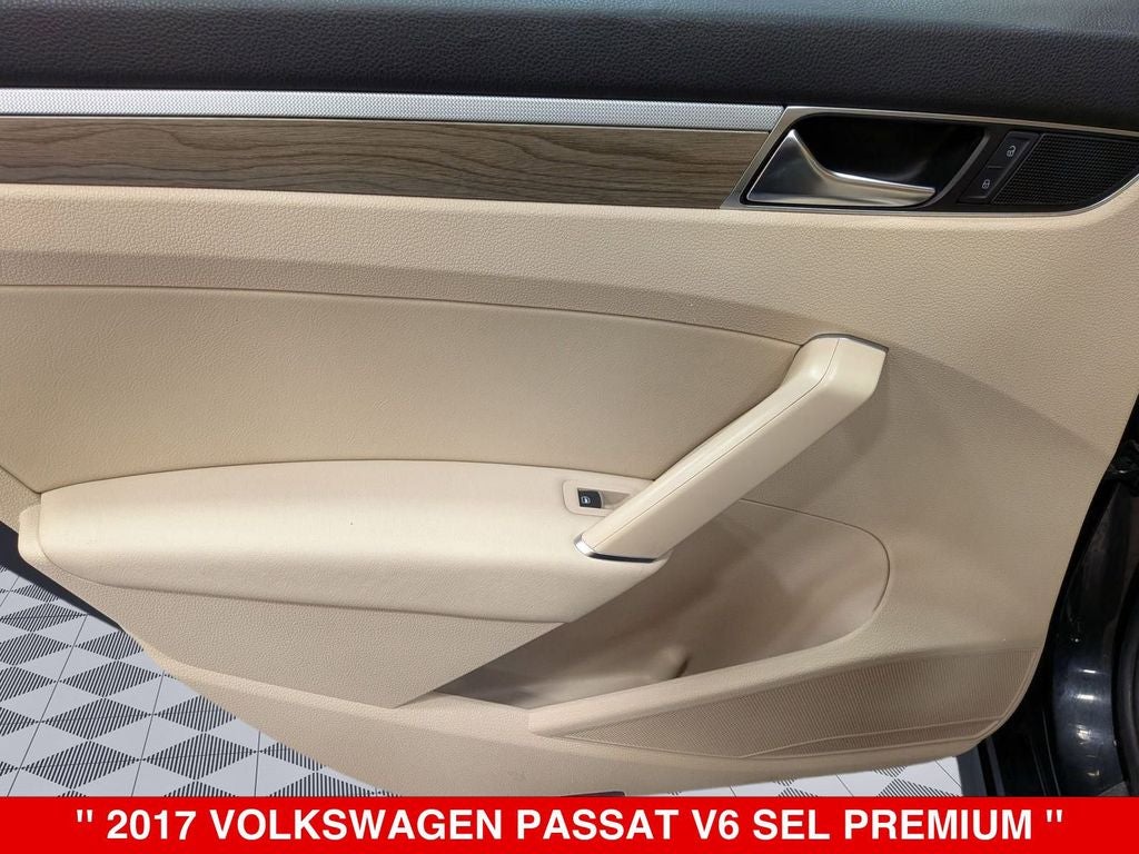 2017 Volkswagen Passat V6 SEL Premium
