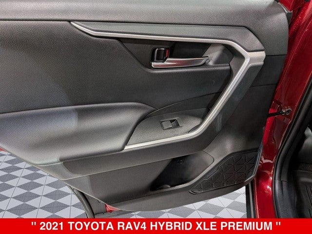 2021 Toyota RAV4 Hybrid XLE Premium