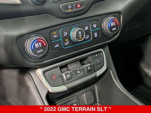 2022 GMC Terrain SLT