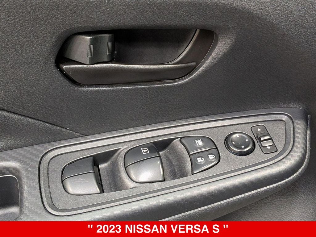 2023 Nissan Versa 1.6 S