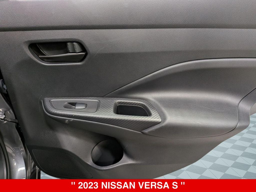 2023 Nissan Versa 1.6 S