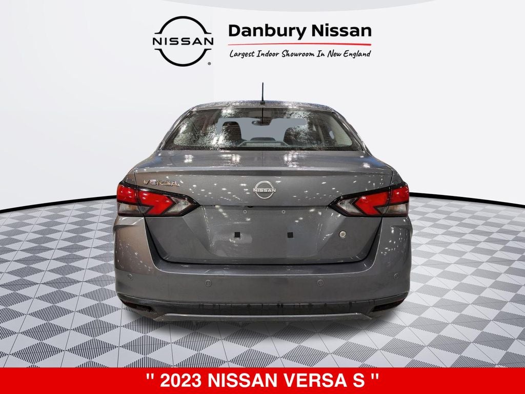 2023 Nissan Versa 1.6 S