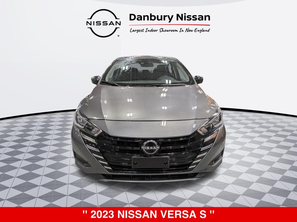 2023 Nissan Versa 1.6 S