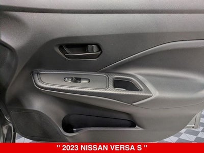 2023 Nissan Versa 1.6 S