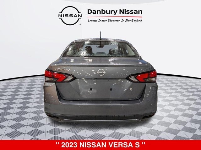 2023 Nissan Versa 1.6 S