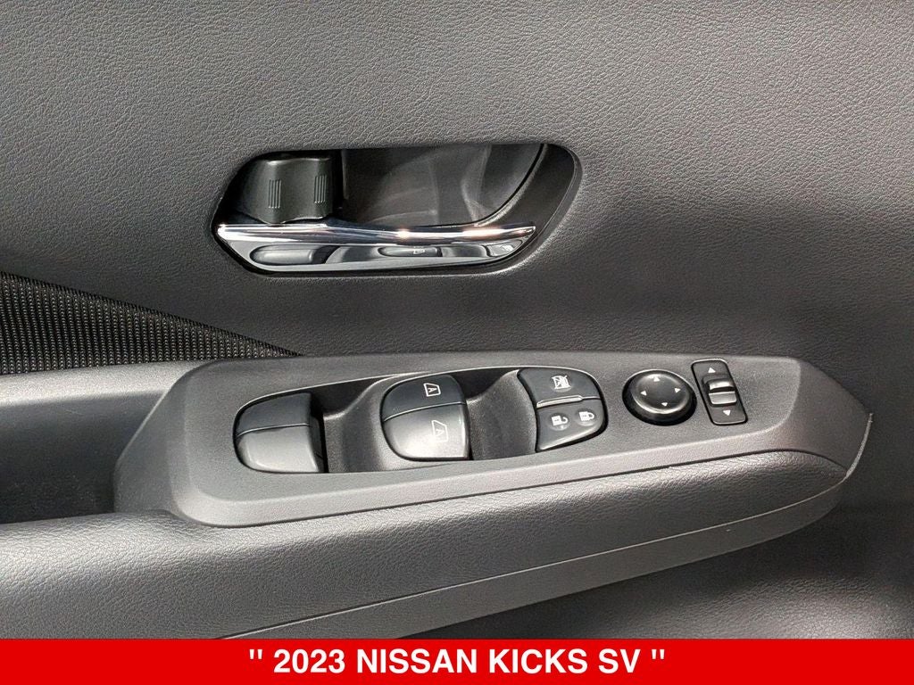 2023 Nissan Kicks SV