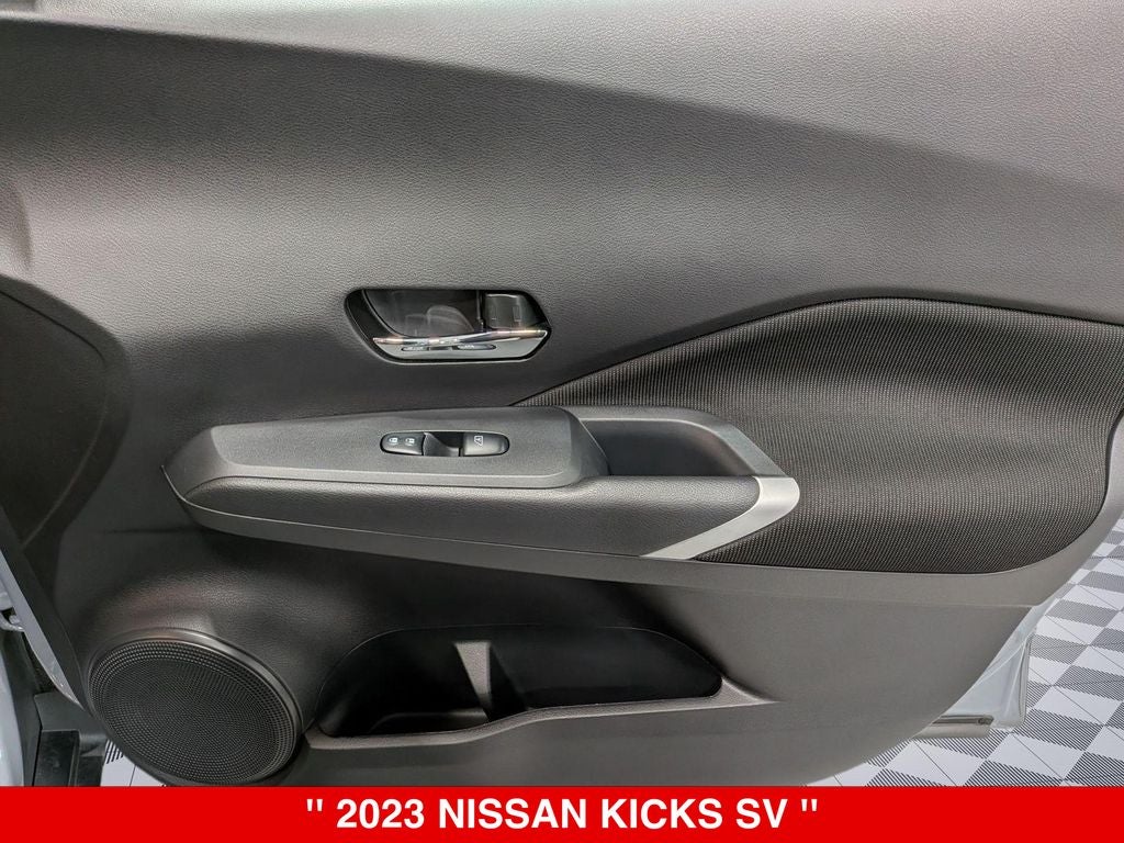 2023 Nissan Kicks SV