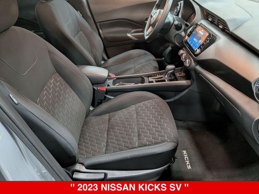 2023 Nissan Kicks SV