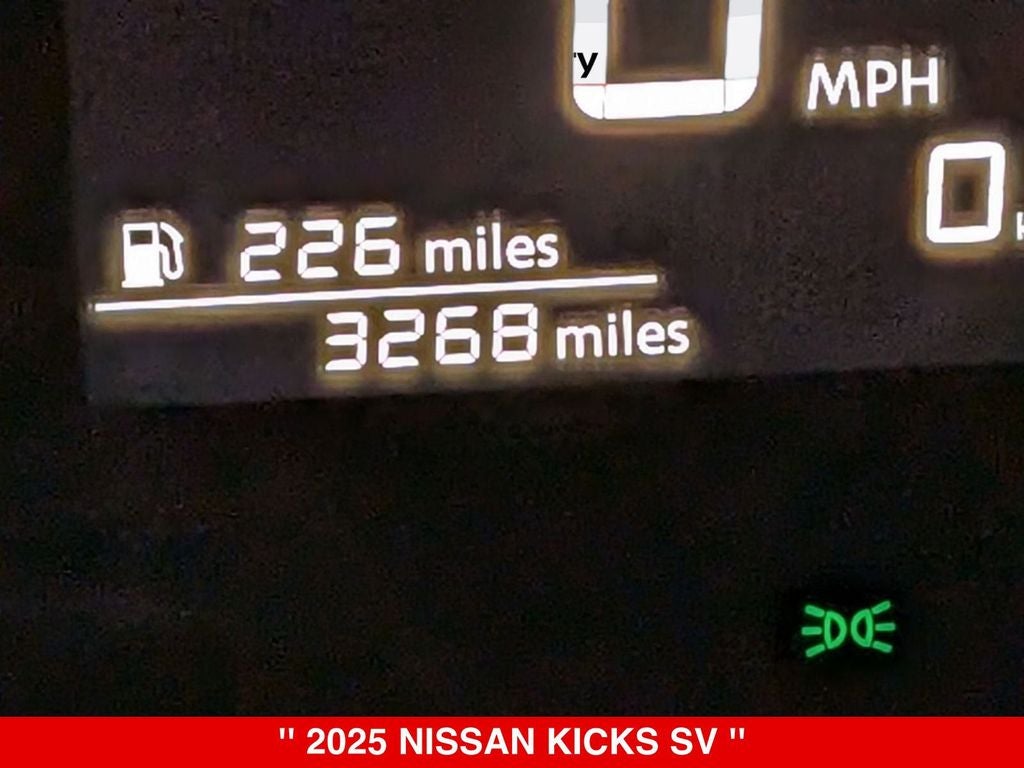 2025 Nissan Kicks SV Premium AWD NISSAN CERTIFIED