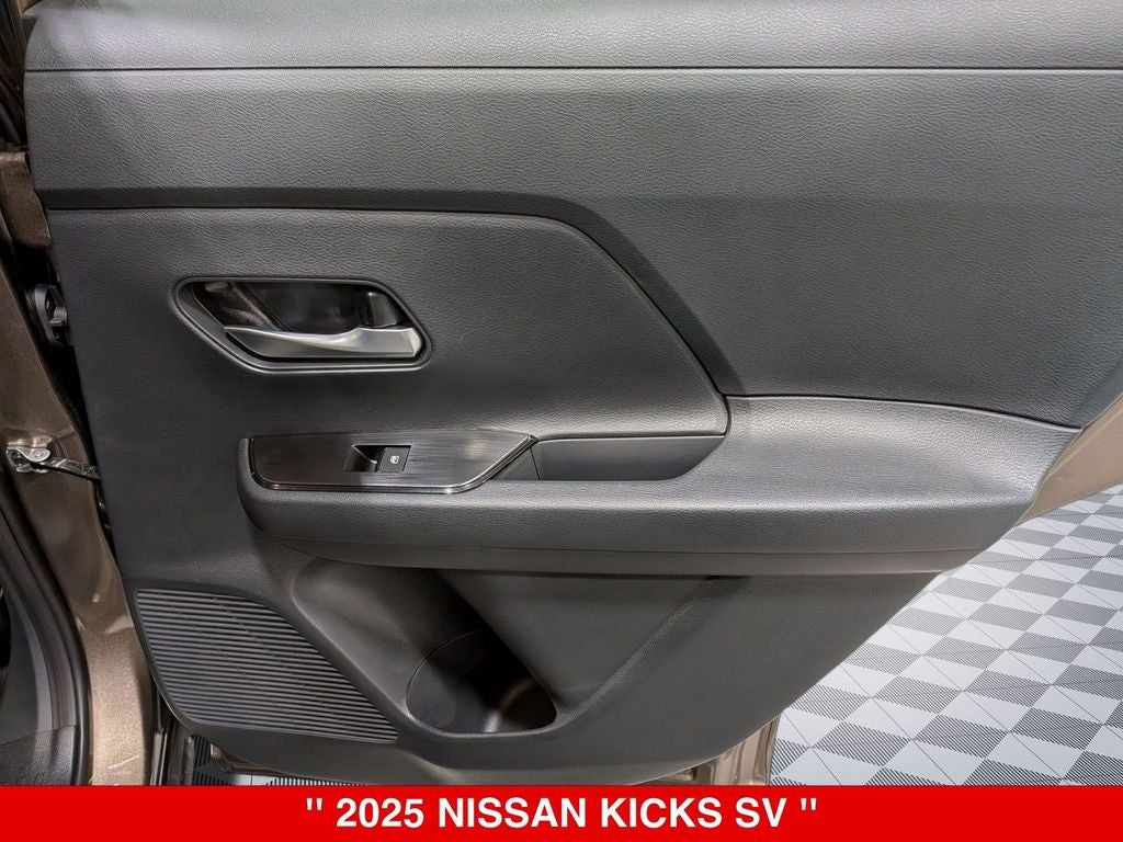 2025 Nissan Kicks SV Premium AWD NISSAN CERTIFIED