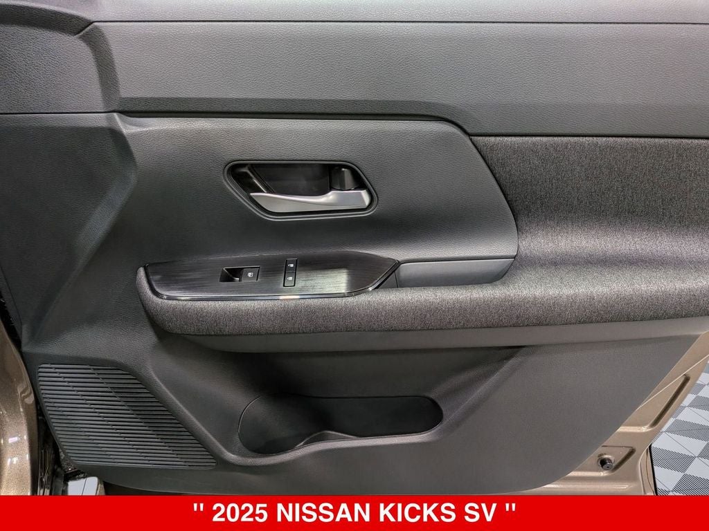 2025 Nissan Kicks SV Premium AWD NISSAN CERTIFIED