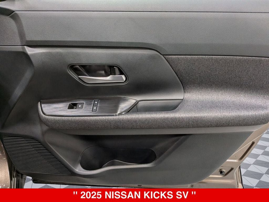 2025 Nissan Kicks SV Premium AWD NISSAN CERTIFIED