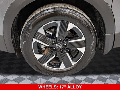 2025 Nissan Kicks SV Premium AWD NISSAN CERTIFIED