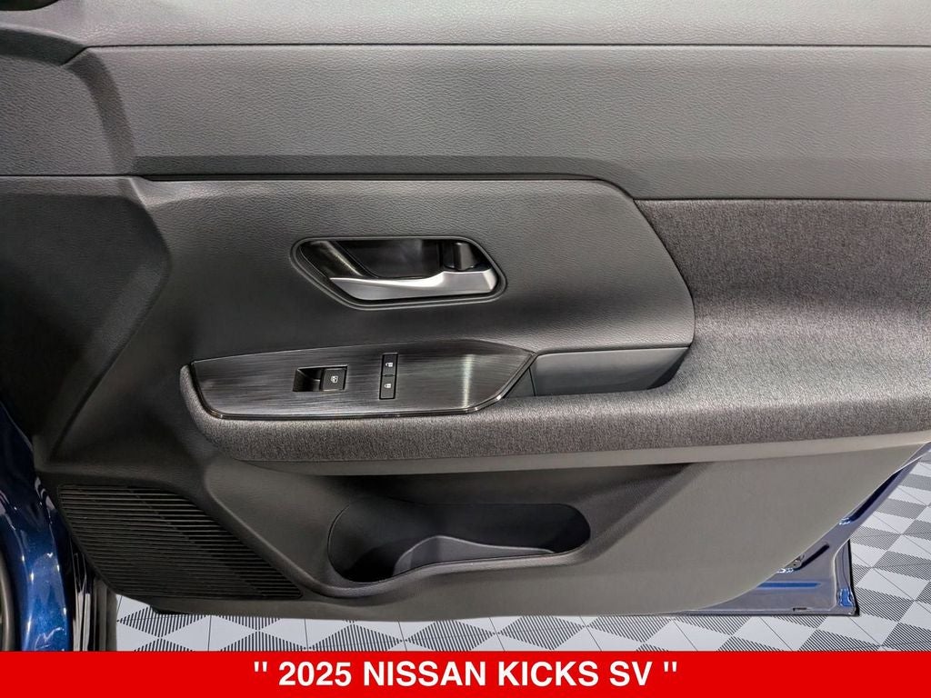 2025 Nissan Kicks SV Premium AWD NISSAN CERTIFIED